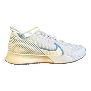 Nike Court Air Zoom Vapor Pro 2 HC Women Tennis Shoes Size 7 NEW DR6192 106 RARE